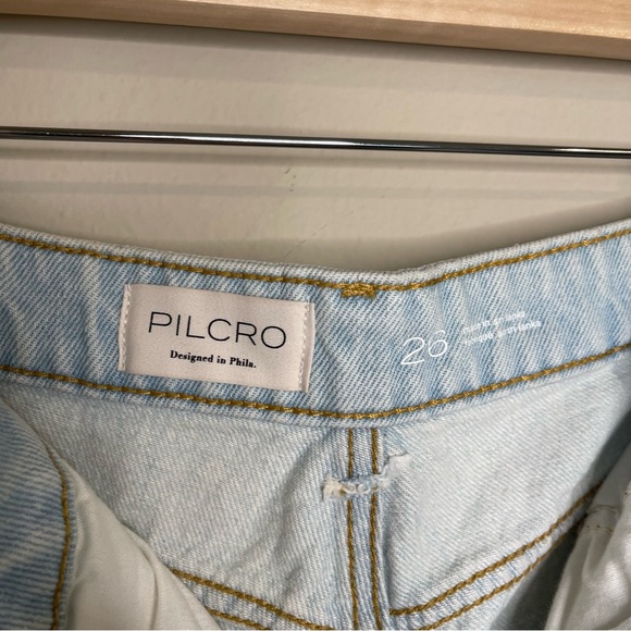 Pilcro Anthropologie Classic Bermuda Denim Shorts in Medium Blue 26 - Picture 8 of 10